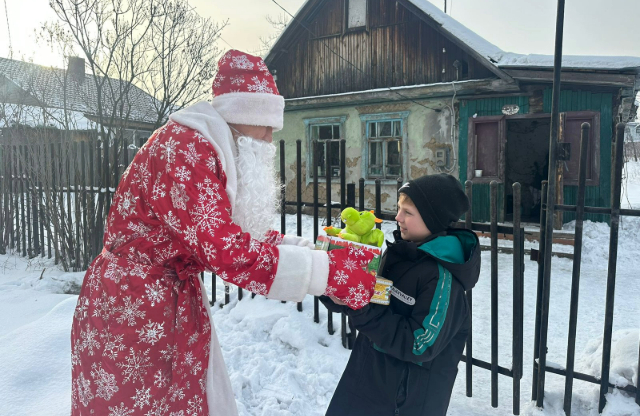 ООО «Разрез Тайлепский» по традиции принял участие в акции «Новогодний подарок»